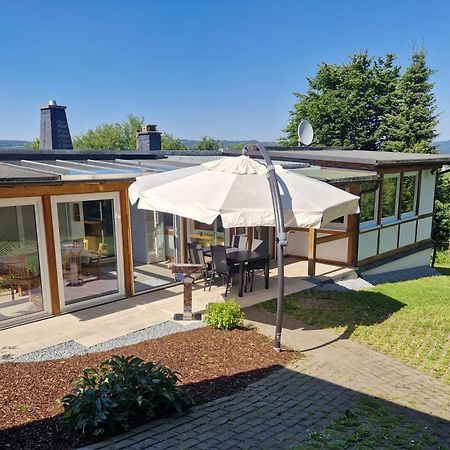Ferienhaus Berghausen Am Hennesee 梅舍德 外观 照片