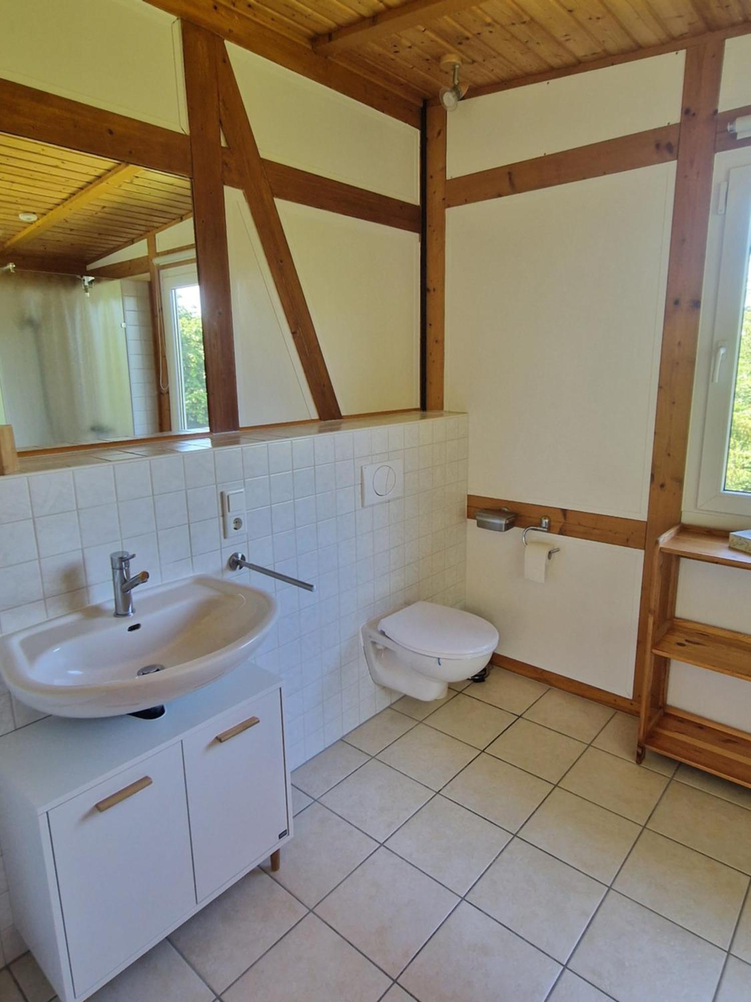 Ferienhaus Berghausen Am Hennesee 梅舍德 外观 照片